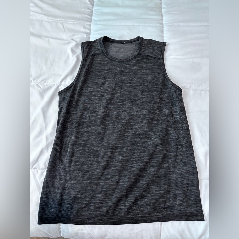 Lululemon men’s tank top